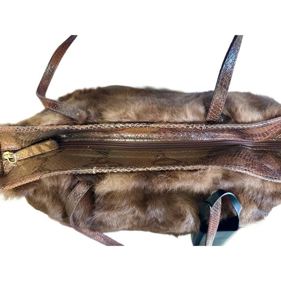 Rare Clever Carriage Company Faux Fur & Snakeskin Satchel Style Bag NWOT - Picture 6 of 6